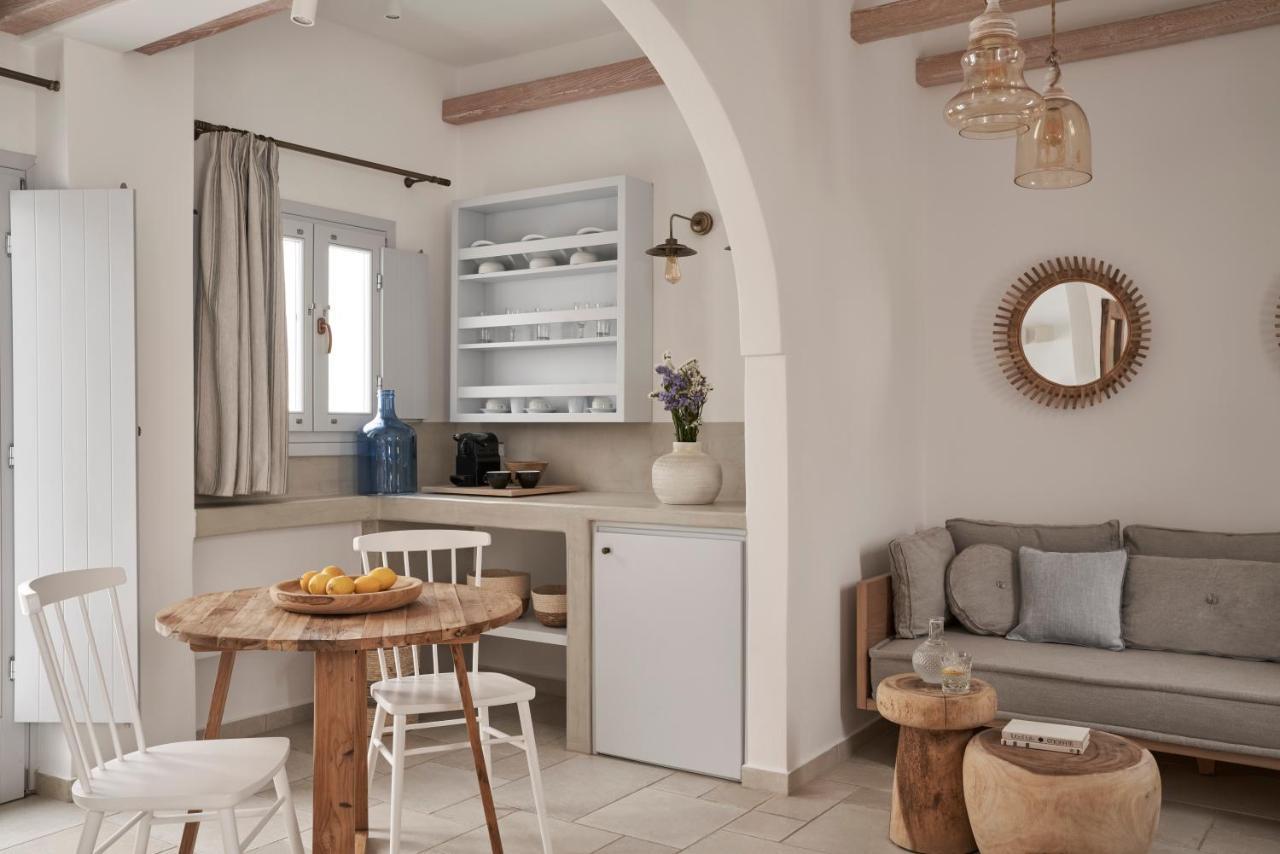 Makris Aparthotel
