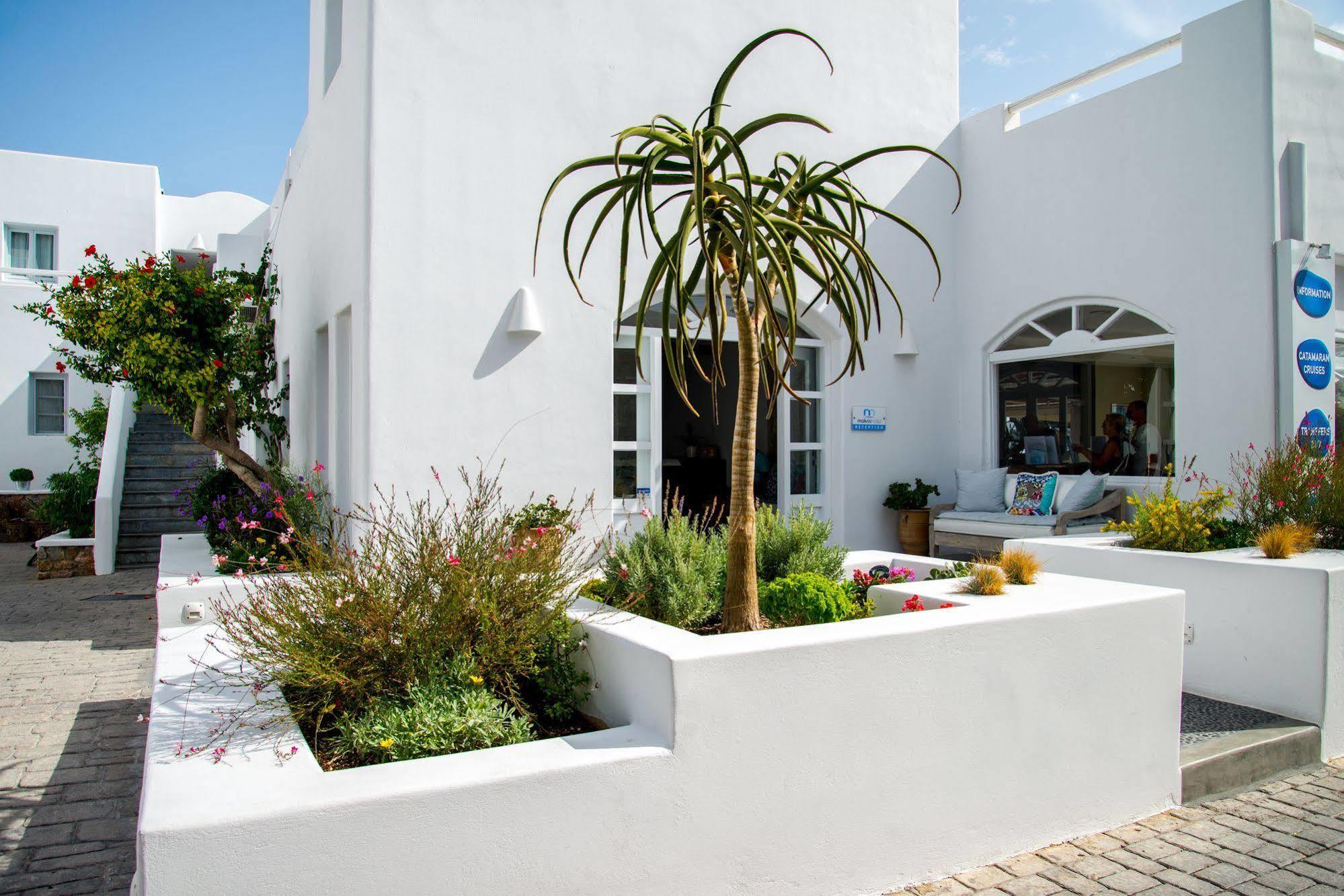 Makris Aparthotel 3*
