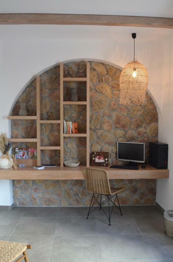 Aparthotel Makris 3*